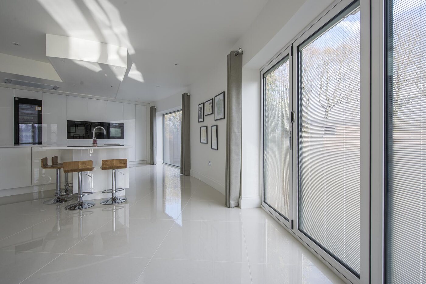 Integral blinds fitted to wide glazed kitchen doors